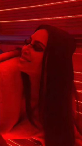 Tom Cruise red light skincare routine