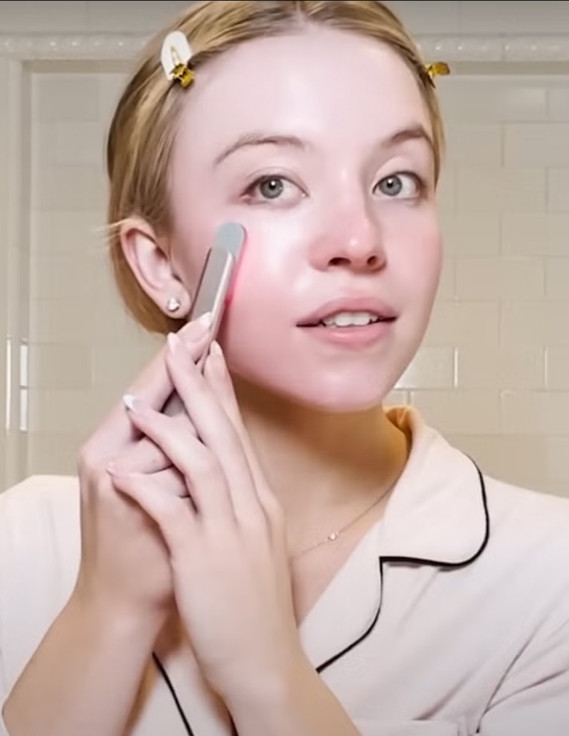 Scarlett Johansson LED skin treatment